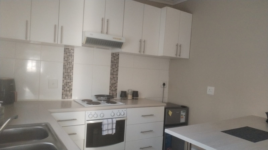 To Let 1 Bedroom Property for Rent in Kabega Park Eastern Cape